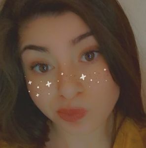 Meet your Posher, Andrea